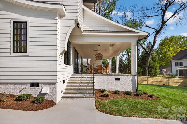 914 Edinburgh Lane, Charlotte, NC 28209