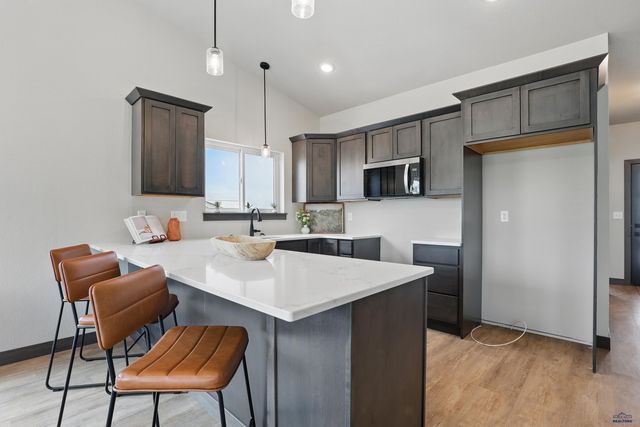 1234 PINNACLE CT, Rapid City, SD 57701