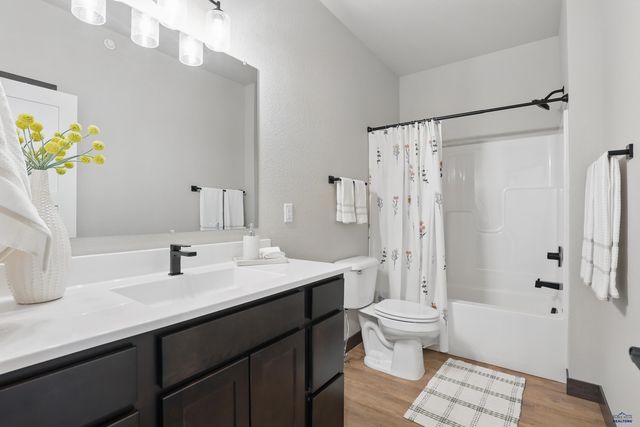 1234 PINNACLE CT, Rapid City, SD 57701