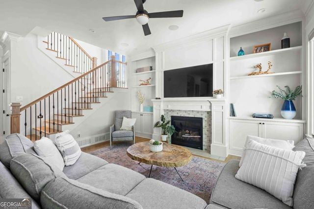 571 Glenwood Place SE, Atlanta, GA 30316