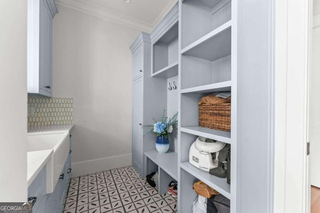 571 Glenwood Place SE, Atlanta, GA 30316