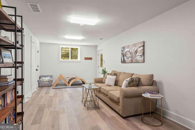 571 Glenwood Place SE, Atlanta, GA 30316