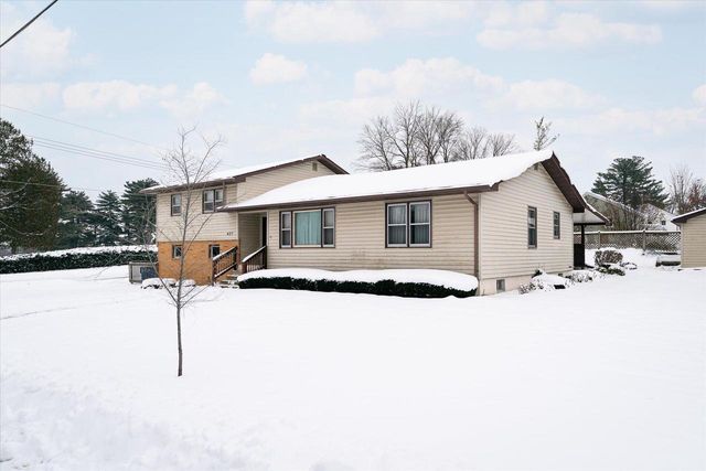 427 E Oak STREET, Viroqua, WI 54665