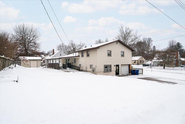 427 E Oak STREET, Viroqua, WI 54665