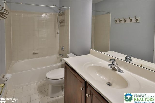 4092 Yorktown Road, Upper Saucon Twp, PA 18036