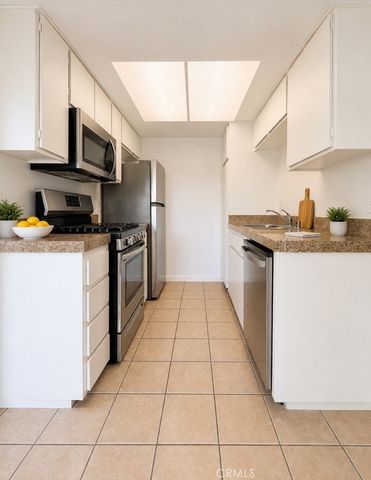 207 W Marquita 3, San Clemente, CA 92672
