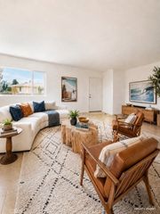 207 W Marquita 3, San Clemente, CA 92672