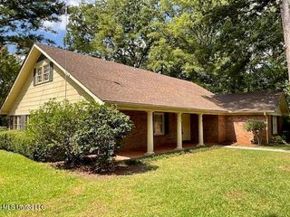 271 Woodland Drive, Forest, MS 39074