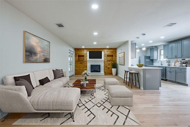 8494 Swift Avenue, Dallas, TX 75228