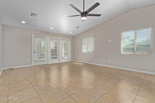 5217 E SHEENA Drive, Scottsdale, AZ 85254