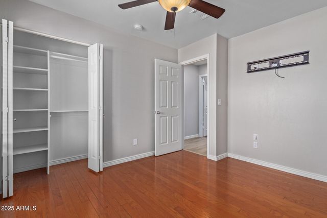 5217 E SHEENA Drive, Scottsdale, AZ 85254