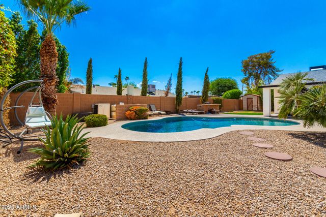 5217 E SHEENA Drive, Scottsdale, AZ 85254