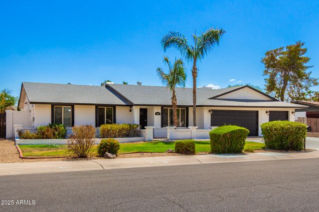 5217 E SHEENA Drive, Scottsdale, AZ 85254