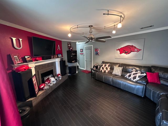 7 Amber Court, Little Rock, AR 72212