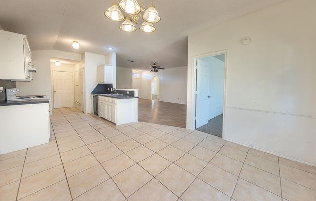 6109 13th Street, Lubbock, TX 79416