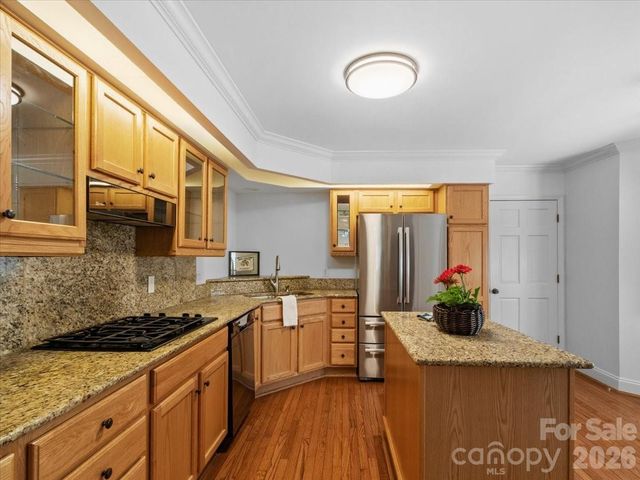 21 Ridge Terrace, Asheville, NC 28804