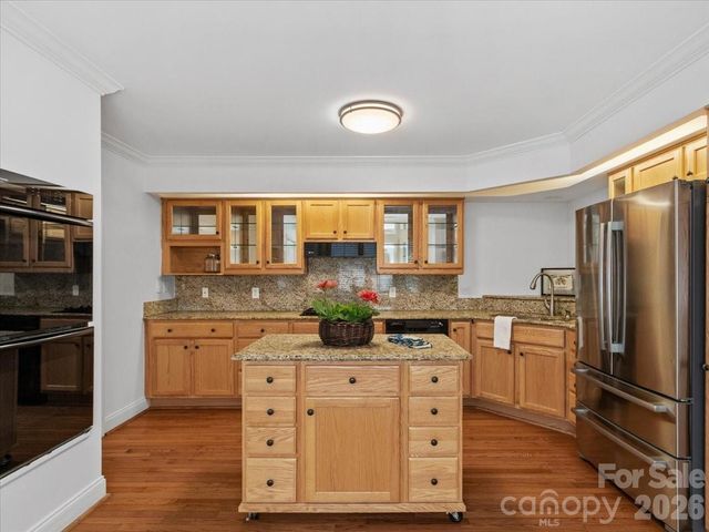 21 Ridge Terrace, Asheville, NC 28804