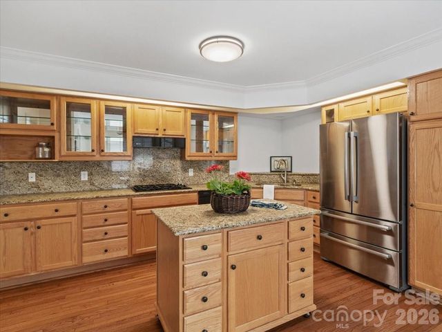 21 Ridge Terrace, Asheville, NC 28804