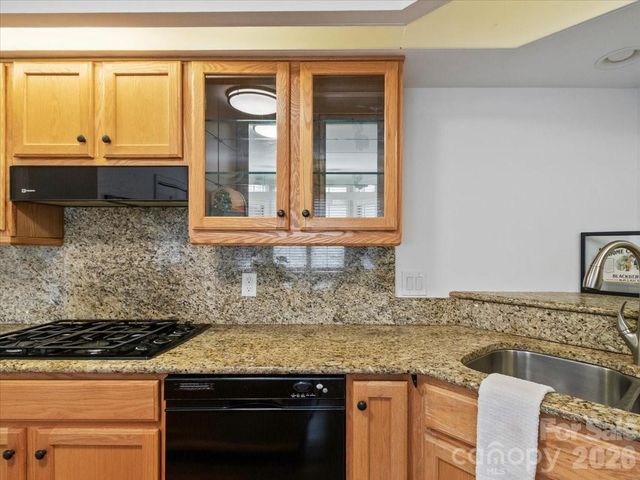 21 Ridge Terrace, Asheville, NC 28804