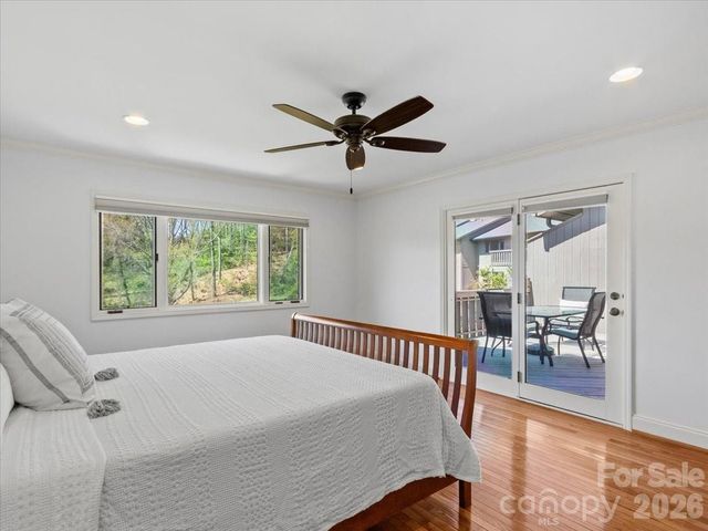 21 Ridge Terrace, Asheville, NC 28804