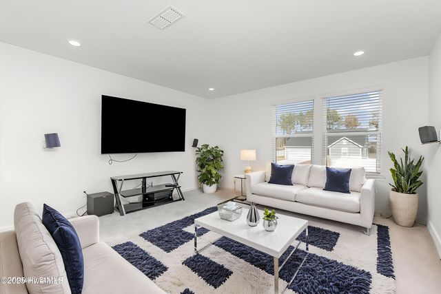 645 Thomas Gage Drive, Fuquay Varina, NC 27526