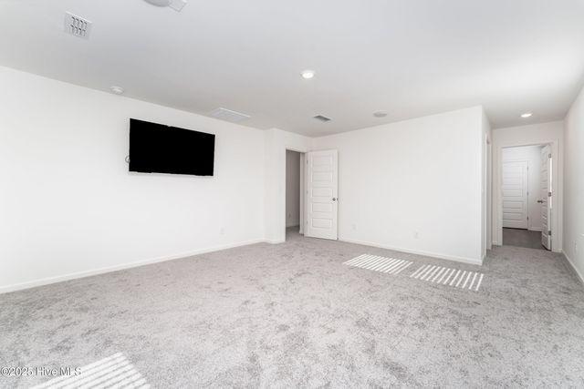 645 Thomas Gage Drive, Fuquay Varina, NC 27526