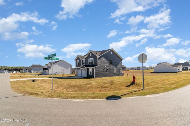 645 Thomas Gage Drive, Fuquay Varina, NC 27526