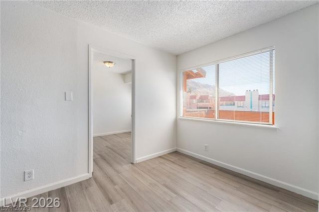 6982 Hopkins Drive, Las Vegas, NV 89156