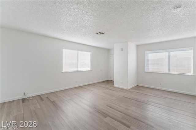 6982 Hopkins Drive, Las Vegas, NV 89156