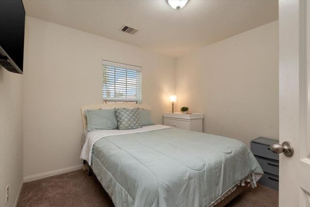 12035 Fairquarter Lane, Pinehurst, TX 77362