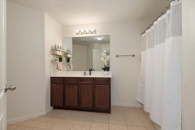 12035 Fairquarter Lane, Pinehurst, TX 77362