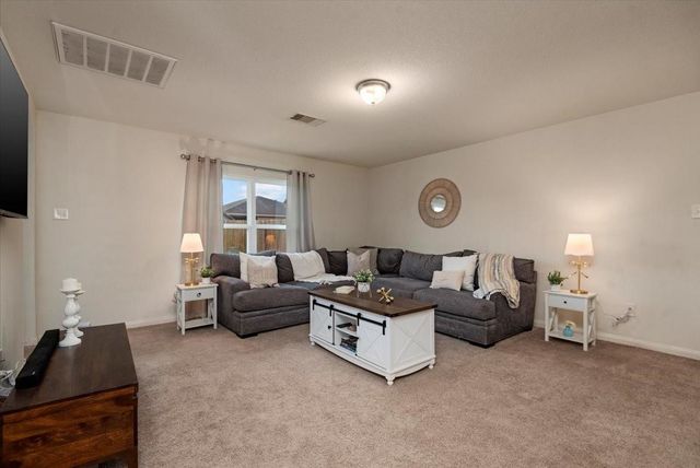 12035 Fairquarter Lane, Pinehurst, TX 77362