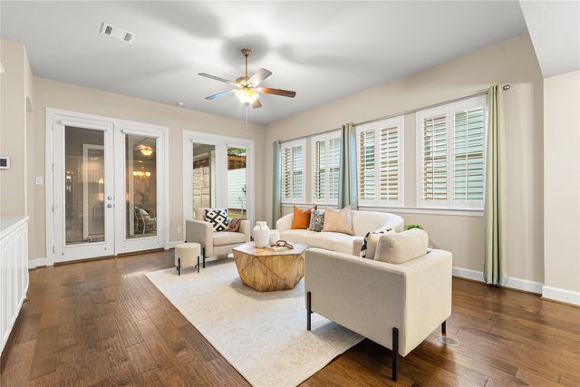 2205 Tremont Boulevard, Mckinney, TX 75071