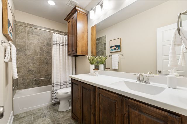 2205 Tremont Boulevard, Mckinney, TX 75071