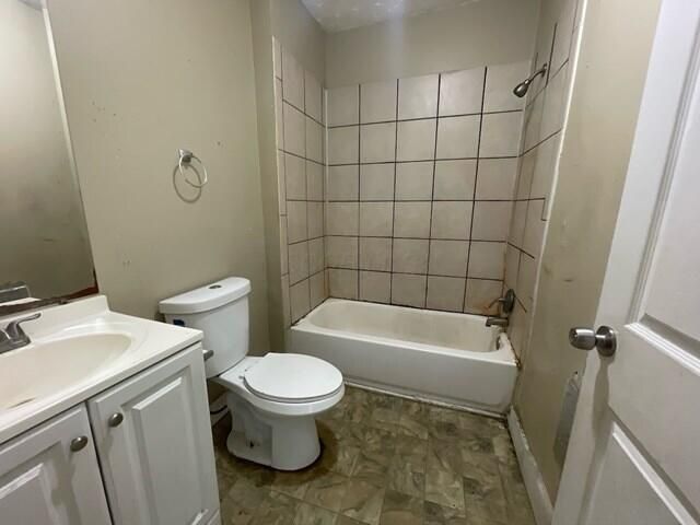 1586 Greenway Avenue, 1588, Columbus, OH 43203
