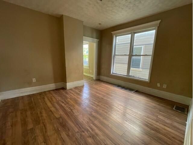 1586 Greenway Avenue, 1588, Columbus, OH 43203