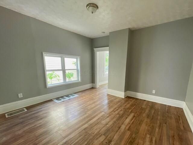 1586 Greenway Avenue, 1588, Columbus, OH 43203