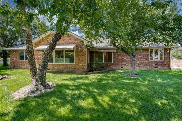 10531 W Millpond St, Wichita, KS 67212