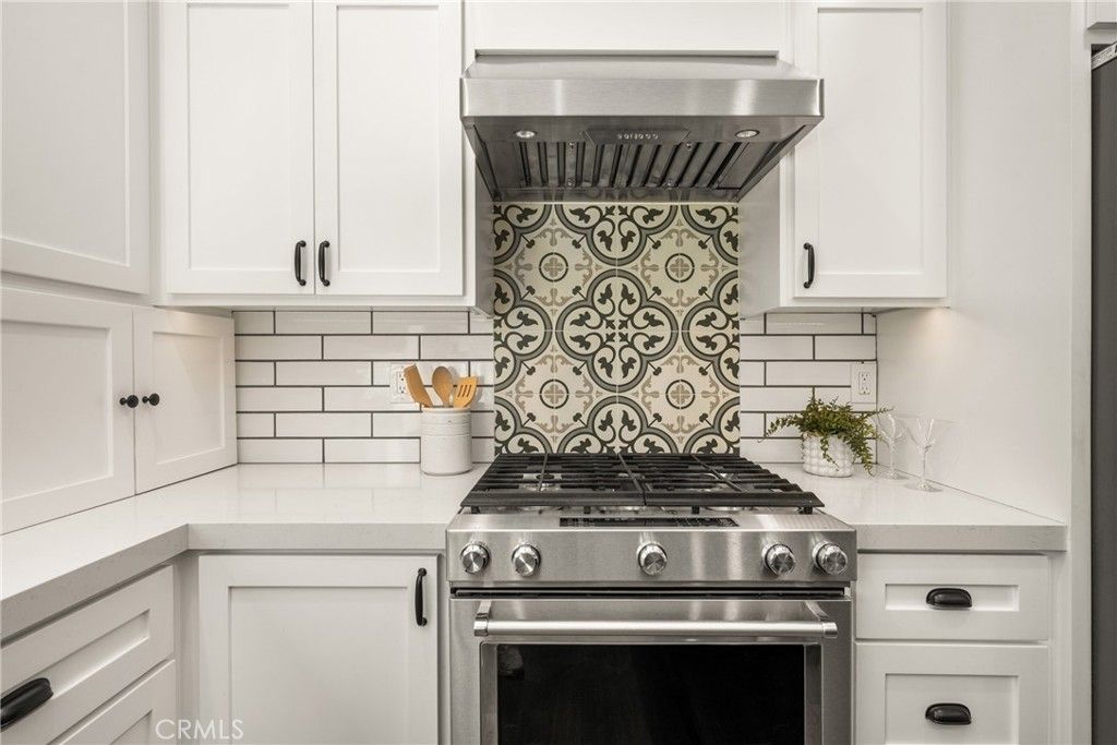 Image 25 of property listing at 14631 Comet, Irvine, CA 92604