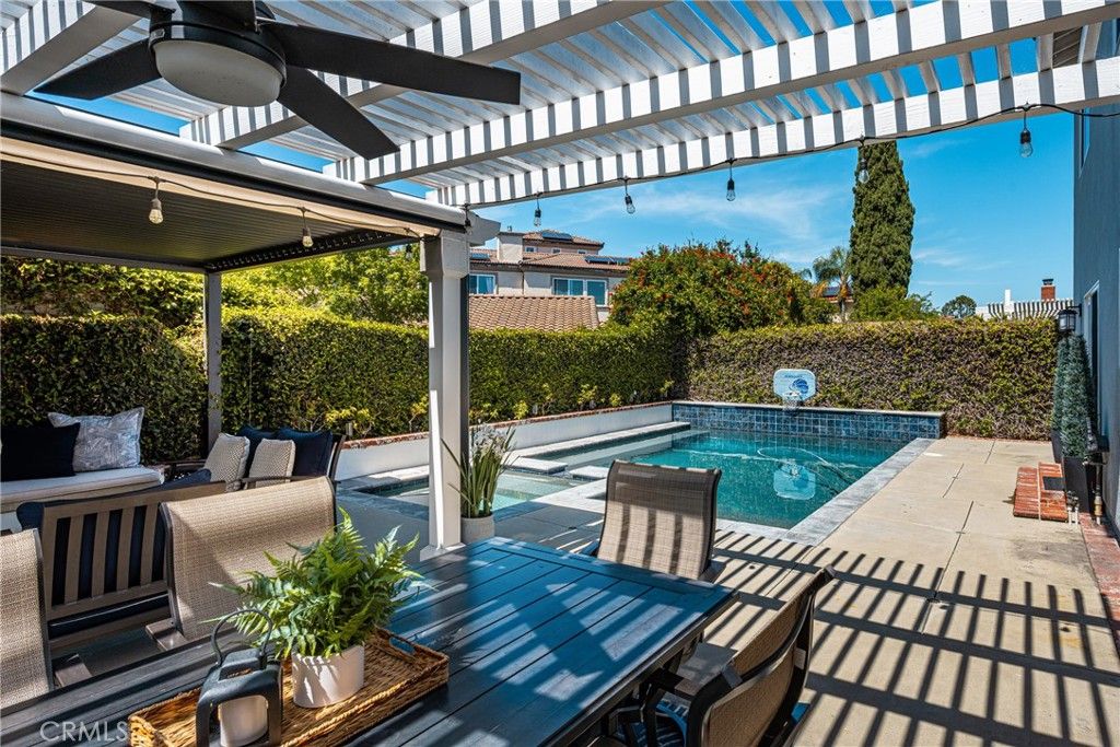 Image 30 of property listing at 14631 Comet, Irvine, CA 92604