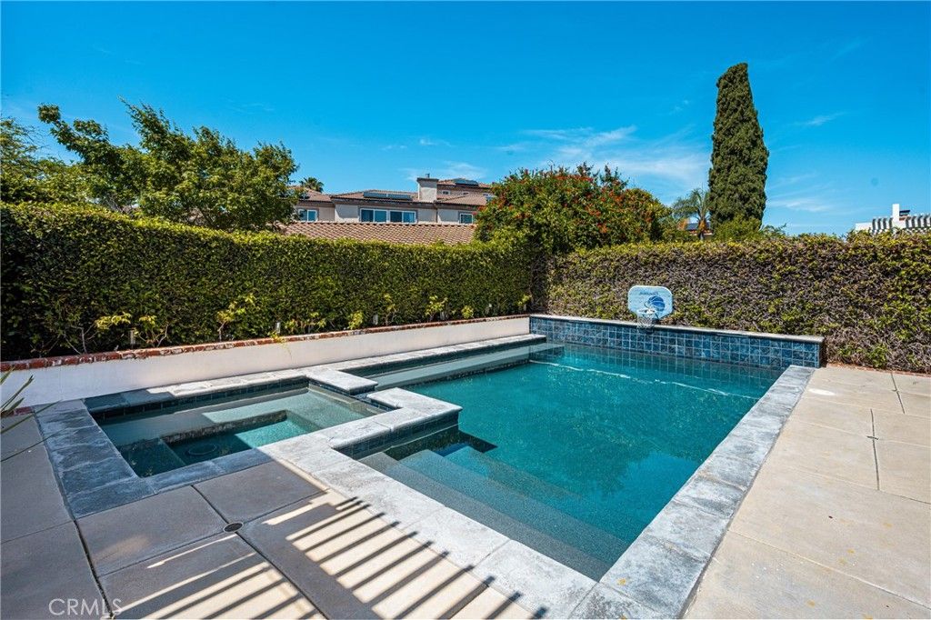 Image 36 of property listing at 14631 Comet, Irvine, CA 92604