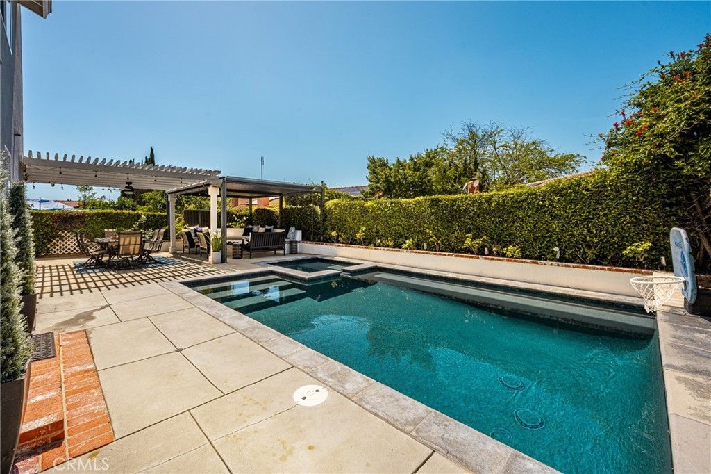 Image 38 of property listing at 14631 Comet, Irvine, CA 92604