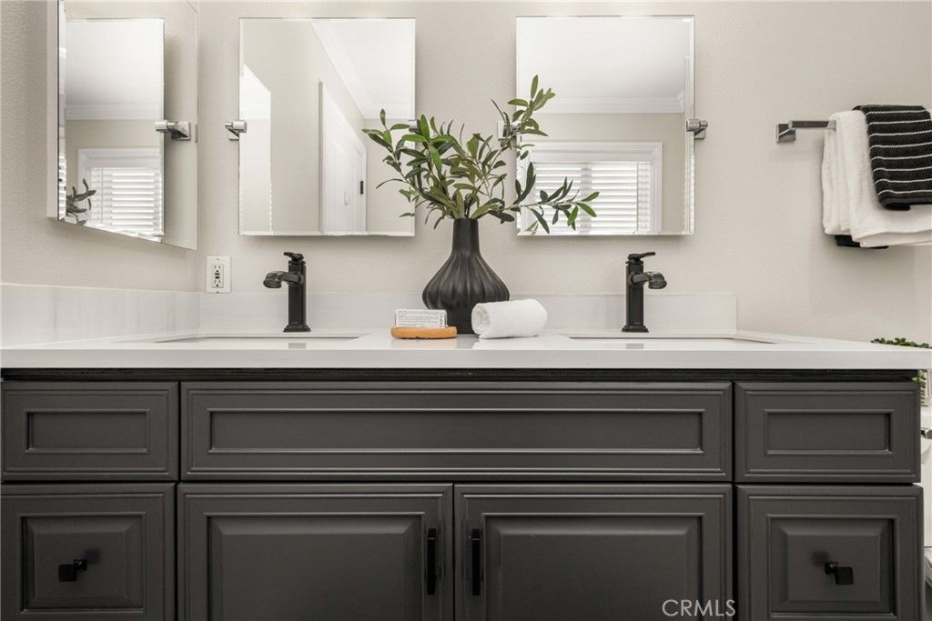 Image 51 of property listing at 14631 Comet, Irvine, CA 92604