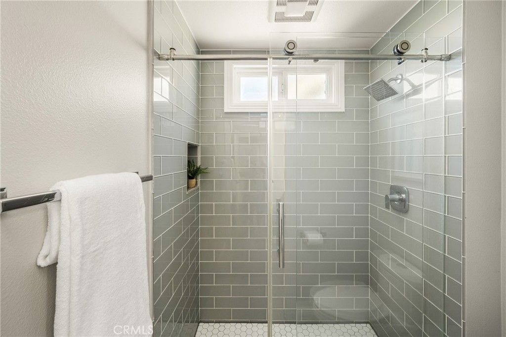 Image 58 of property listing at 14631 Comet, Irvine, CA 92604