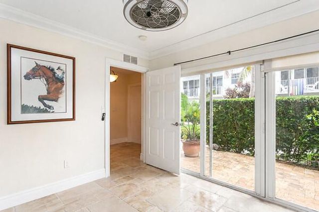 2725 NE 8th Avenue 118, Wilton Manors, FL 33334
