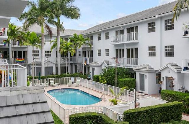 2725 NE 8th Avenue 118, Wilton Manors, FL 33334