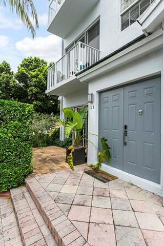 2725 NE 8th Avenue 118, Wilton Manors, FL 33334
