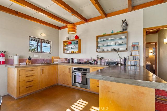 63773 Hollinger, Joshua Tree, CA 92252
