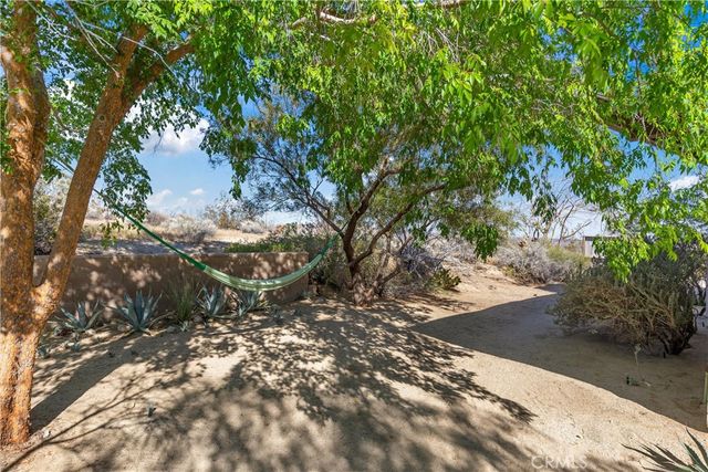 63773 Hollinger, Joshua Tree, CA 92252