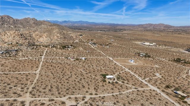 63773 Hollinger, Joshua Tree, CA 92252